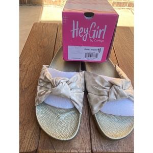 WOMANS CORKYS SANDAL